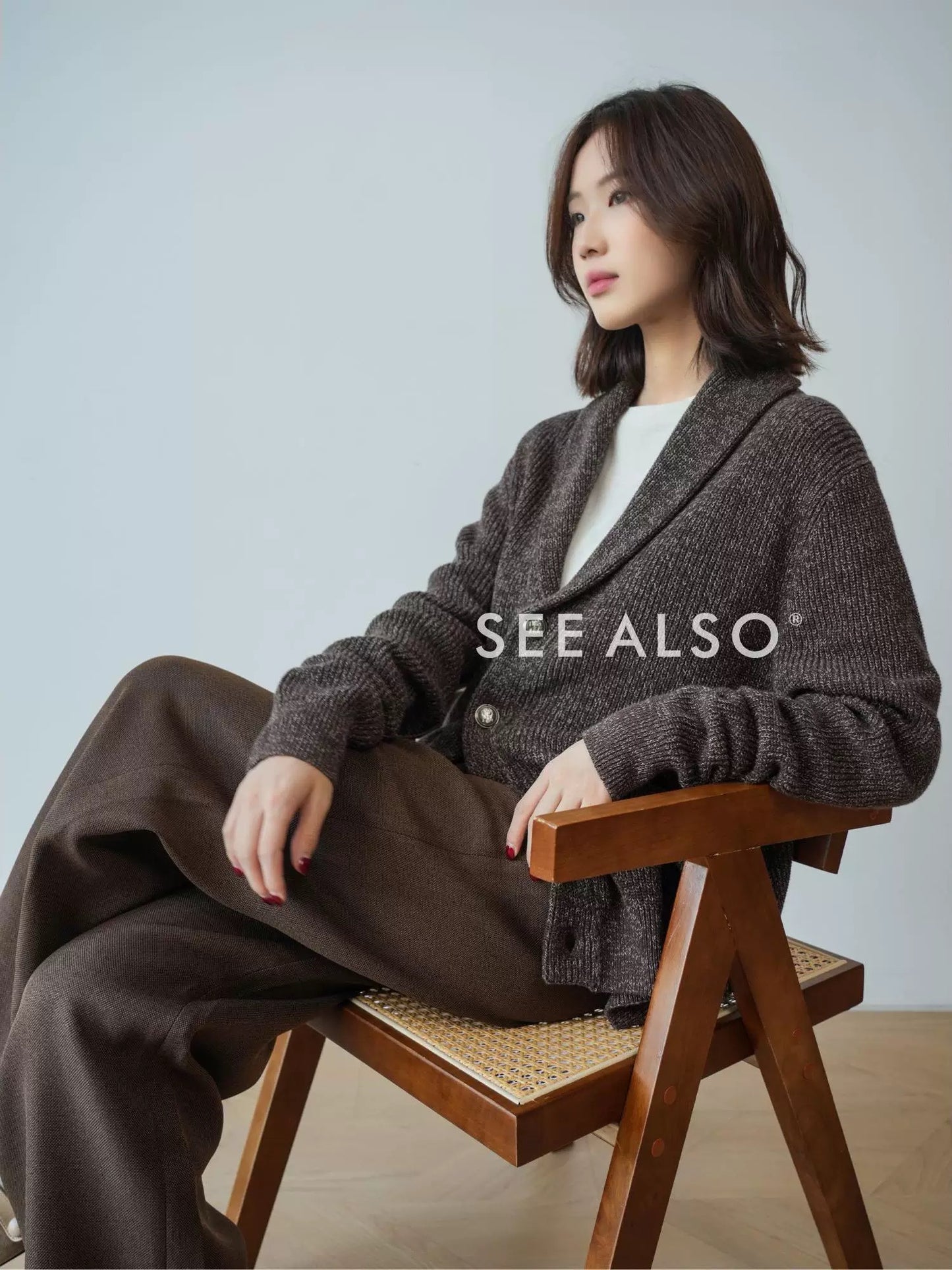 "BC Castle Coat of Arms" New Aristocrat Green Fruit Collar Linen and Cotton Blend Buttoned Robe Lapel Cardigan Sweater