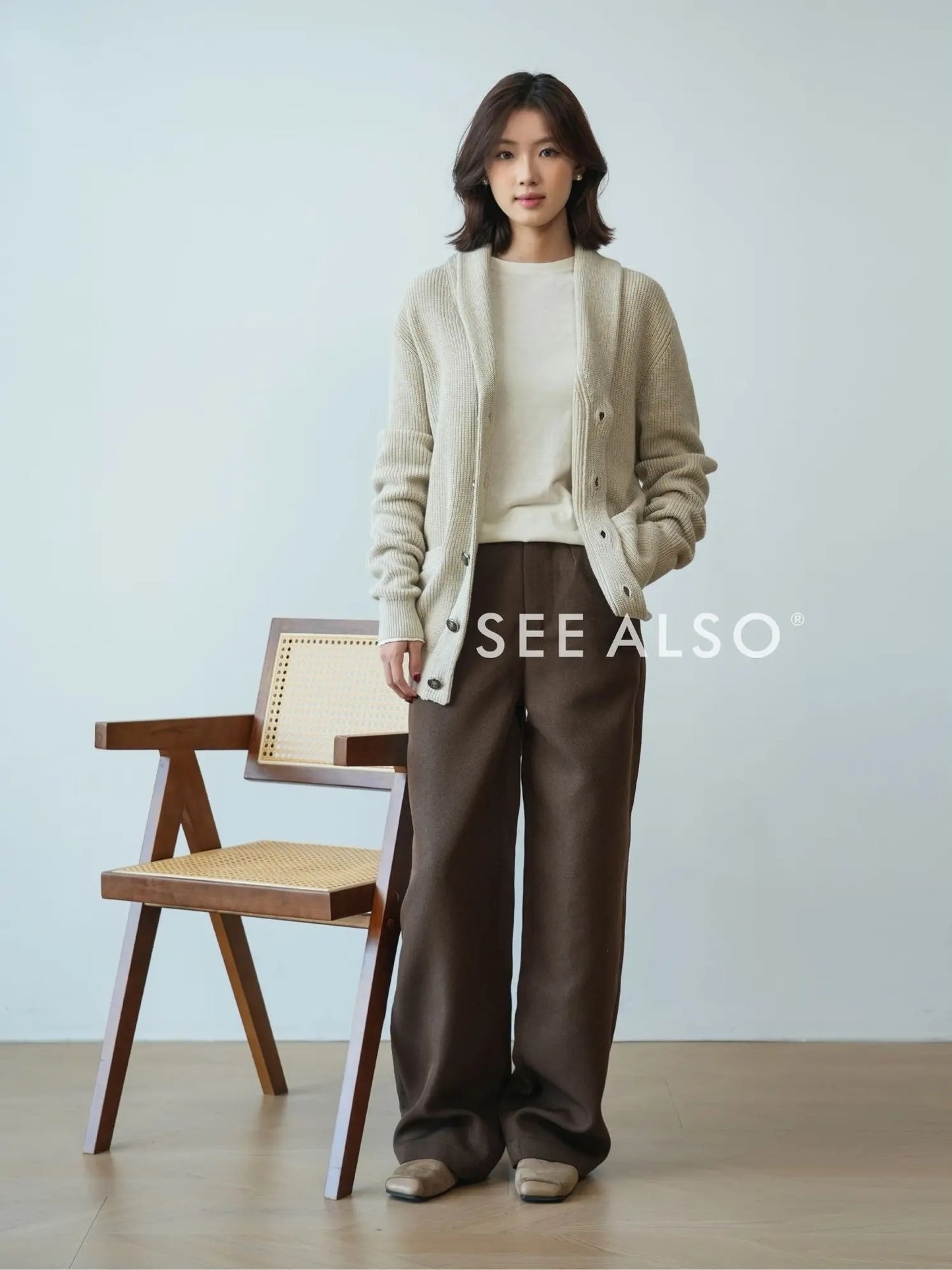 "Merino" Australian superfine combed wool straight-leg trousers, a new classic for all occasions