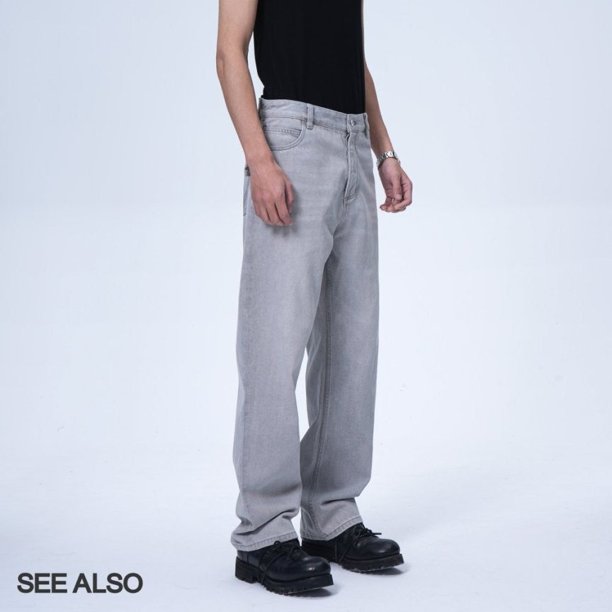 "25 years!" Classic "Green Label Waist tag" grayish-white washed straight-leg versatile jeans