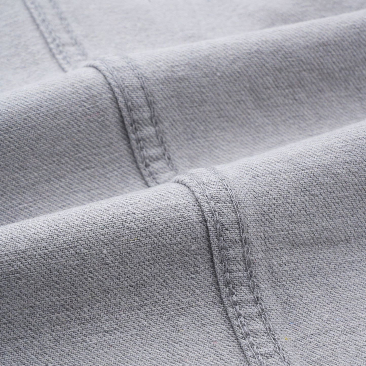 "25 years!" Classic "Green Label Waist tag" grayish-white washed straight-leg versatile jeans